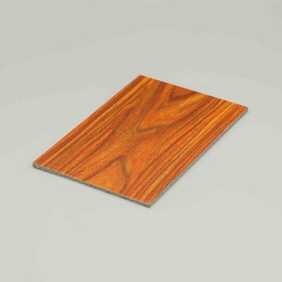 Resistensi goresan kayu rosewood dalam Aluminium Komposit Panel ukuran costomerized dengan sisi tunggal atau ganda l