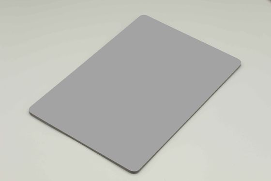 A1 B2 5mm Gray PE Coating Aluminium Composite Panel Solid Color Standard Size Dekorasi