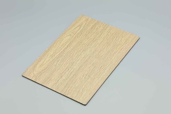 3mm Pvdf Lapisan Panel Komposit Aluminium Kayu Maple Putih Untuk Lapisan Tembok Luar