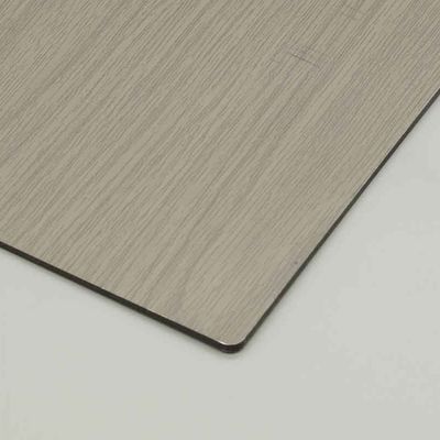 Panel Komposit Aluminium Butiran Kayu Ek Abu-abu Muda Tahan Gores 4mm