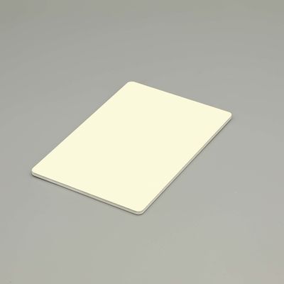 HDPE 1.22 X 2.44m Panel Komposit Aluminium yang Dikontrol Api ACP Lembar Atap 0,30mm