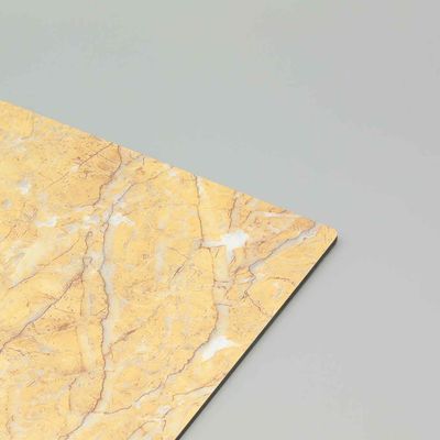 Beige Marmer Batu ACP Aluminium Komposit Panel 4x8ft Resistant Scratch ACM Sheet untuk Salon Toko Eksterior Wall Cladding