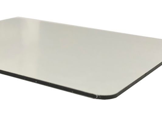 Panel Lembar Acp Luar Putih Disesuaikan Ketebalan 3mm 4mm Cladding Acp Untuk Rumah / Bangunan Aluminium Skin 0.18mm